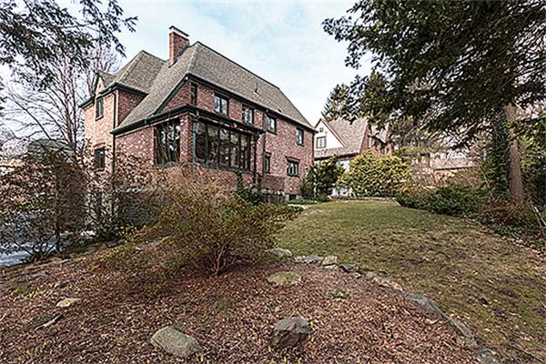 17 Stella Road Belmont, MA 02478 - Photo 18 of 18 Gallery Image 18