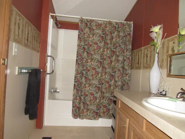 $87,000 | 2477 5th Route, Derby, VT 05829