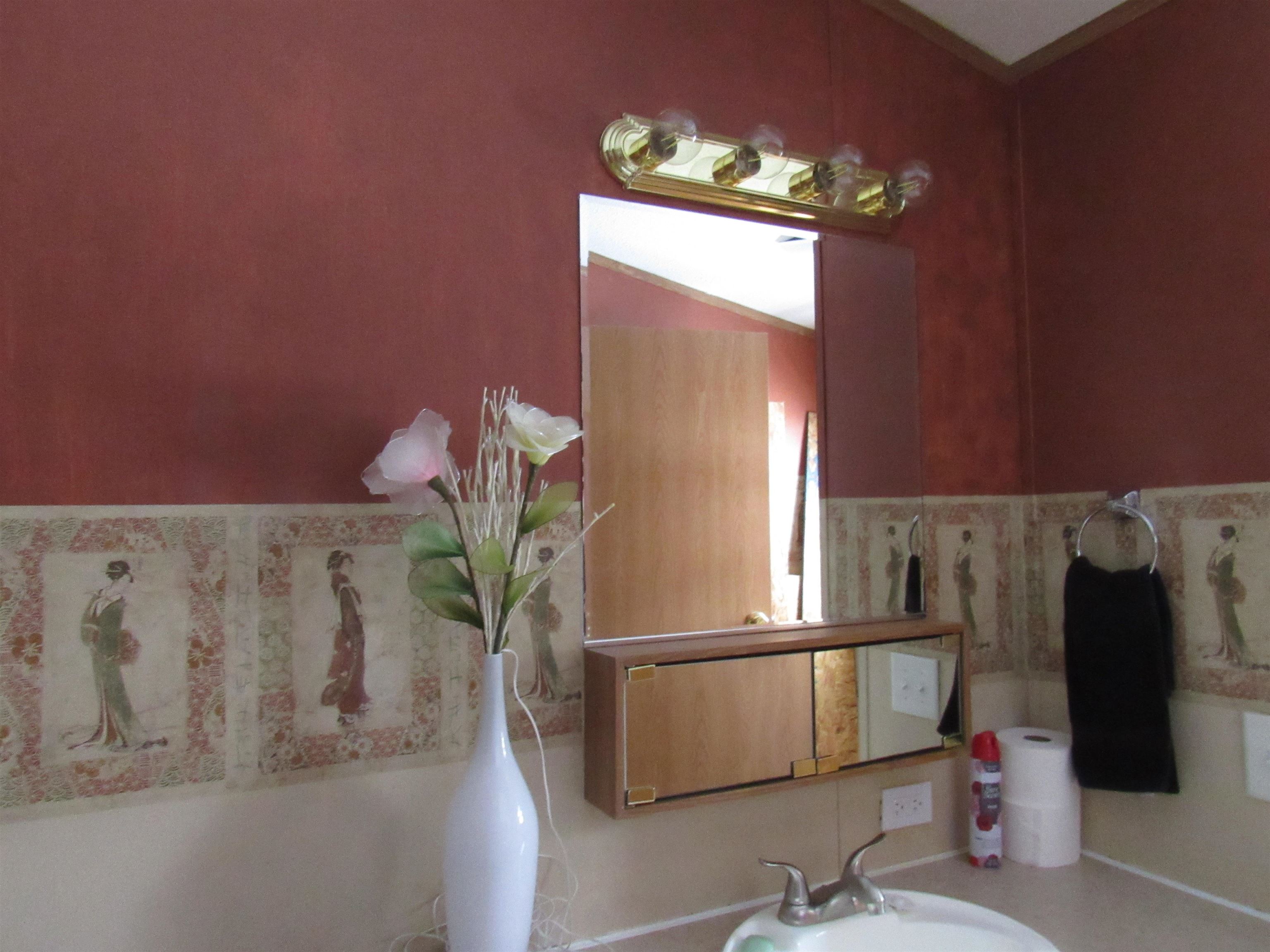 2477 Highway 5, Unit B1 Derby, VT 05829 - Photo 13 of 31