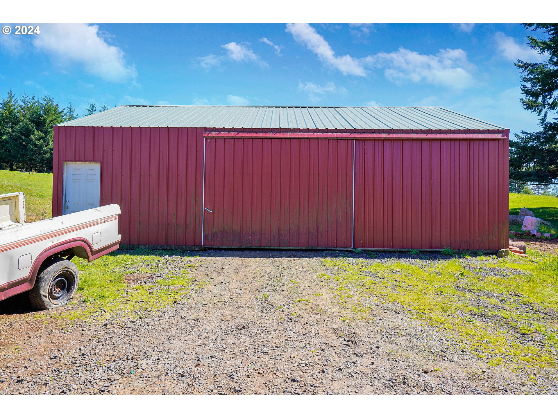 20471 Bridge Creek Road Southeast Silverton, OR 97381 - Photo 22 of 38 Gallery Image 22