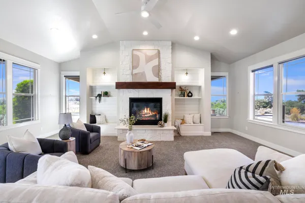 $2,098,000 | 3365 Willow Way, Twin Falls, ID 83301