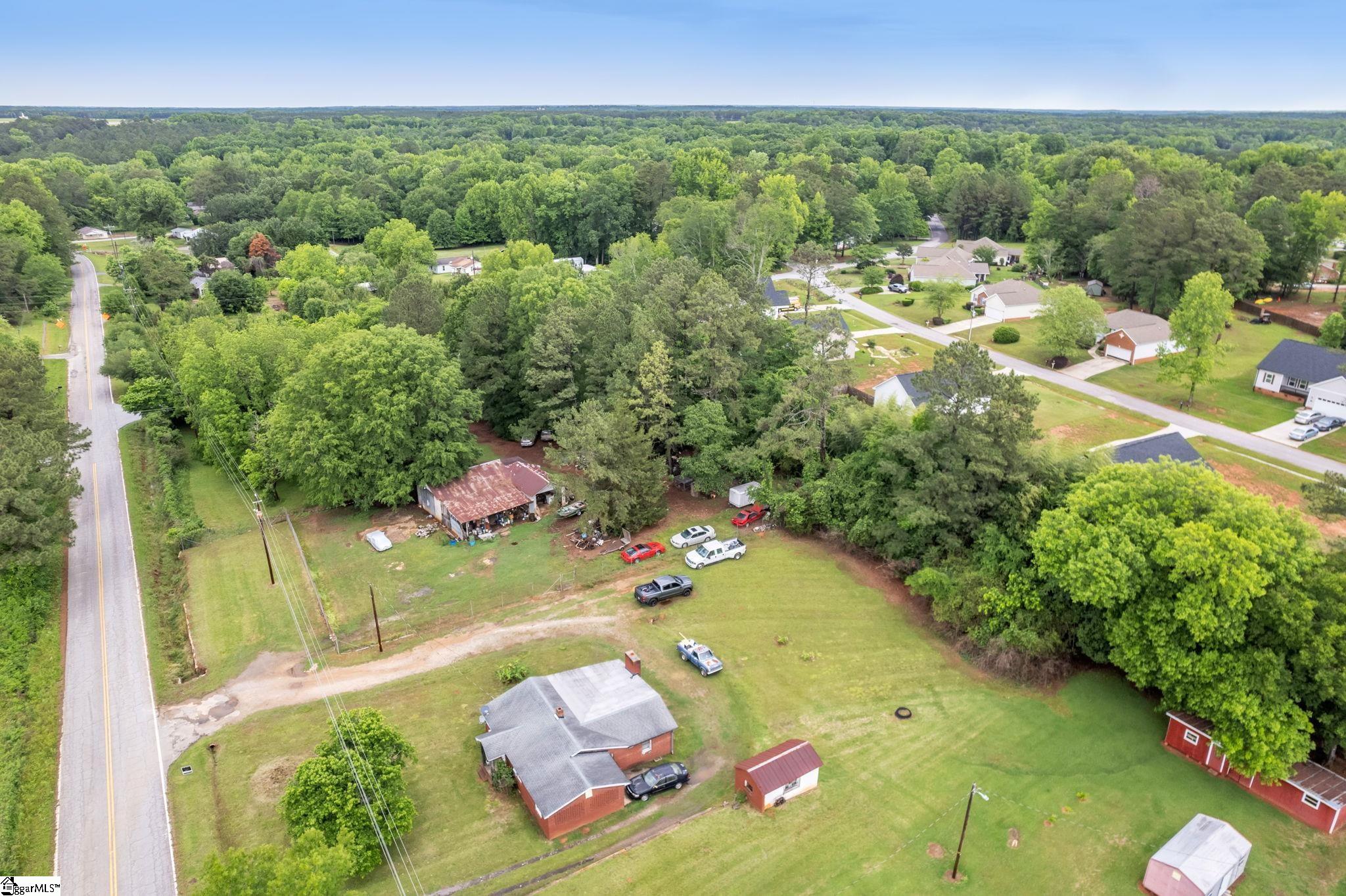 2012 Airport Road Greenwood, SC 29649 - Photo 11 of 25 Gallery Image 11