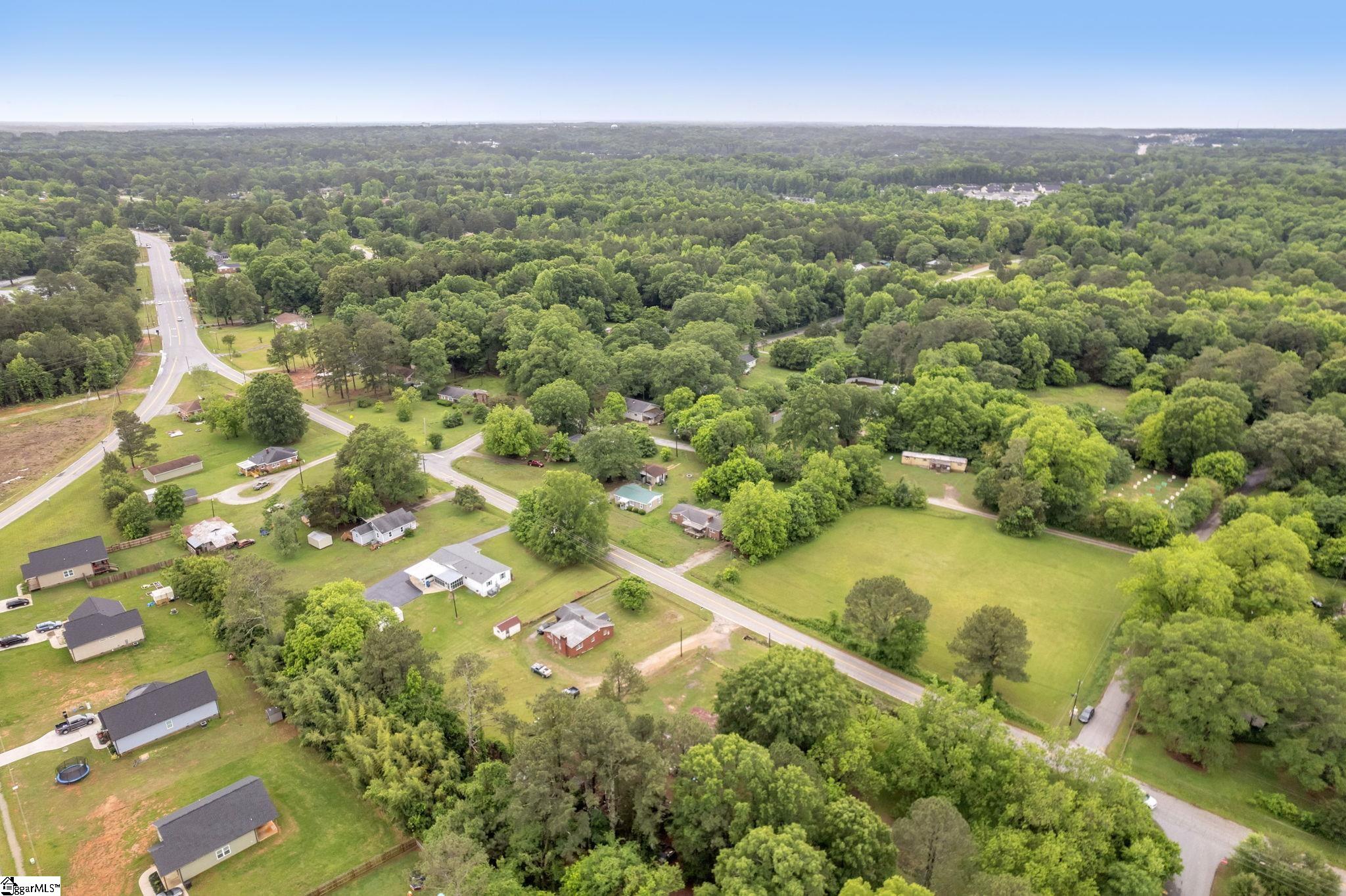 2012 Airport Road Greenwood, SC 29649 - Photo 18 of 25 Gallery Image 18