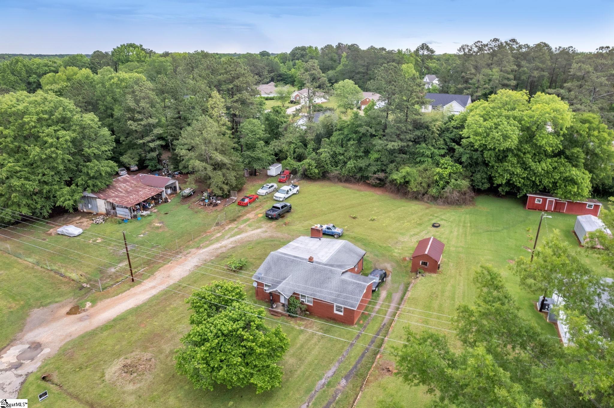 2012 Airport Road Greenwood, SC 29649 - Photo 8 of 25 Gallery Image 8