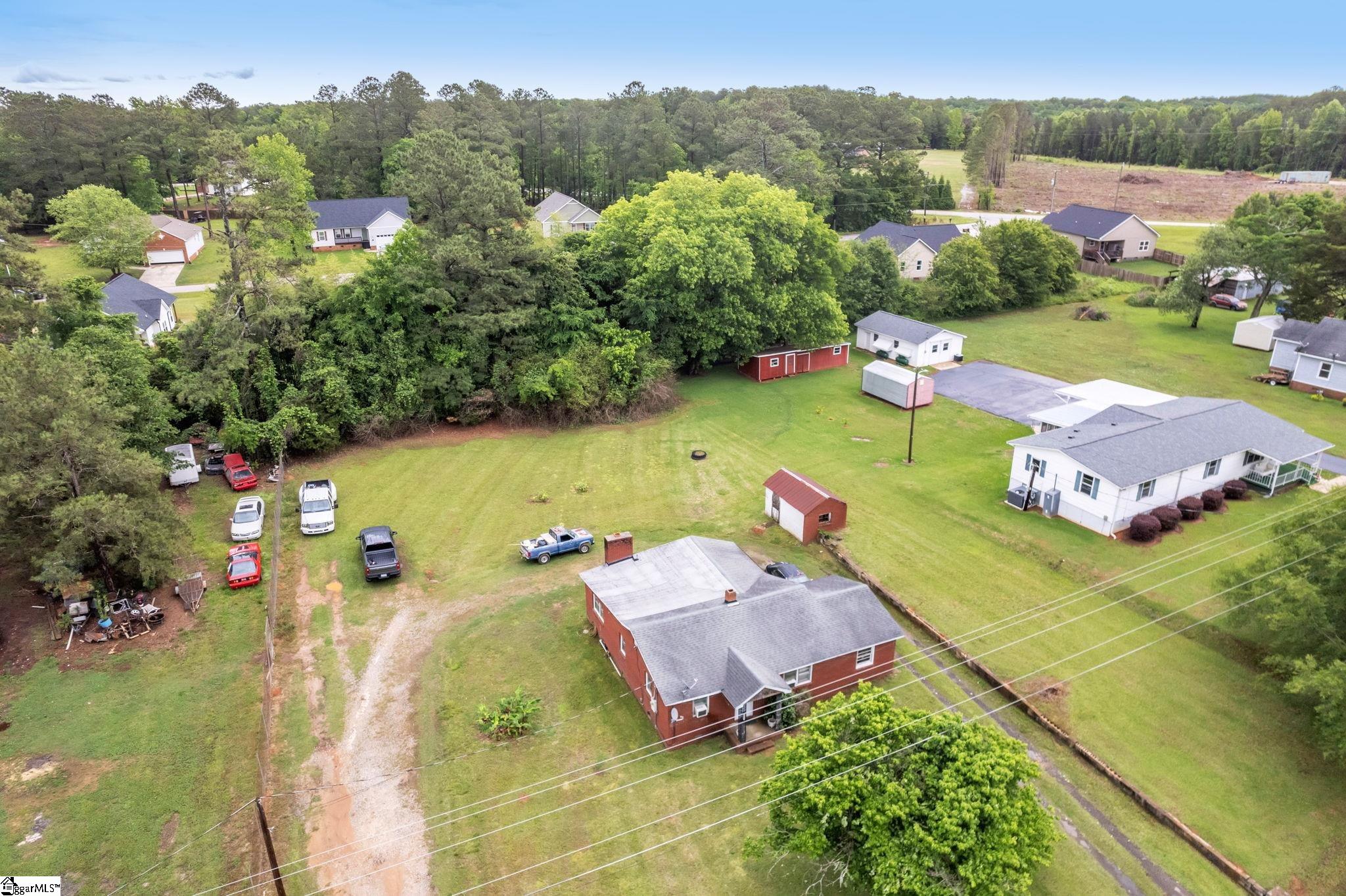 2012 Airport Road Greenwood, SC 29649 - Photo 10 of 25 Gallery Image 10
