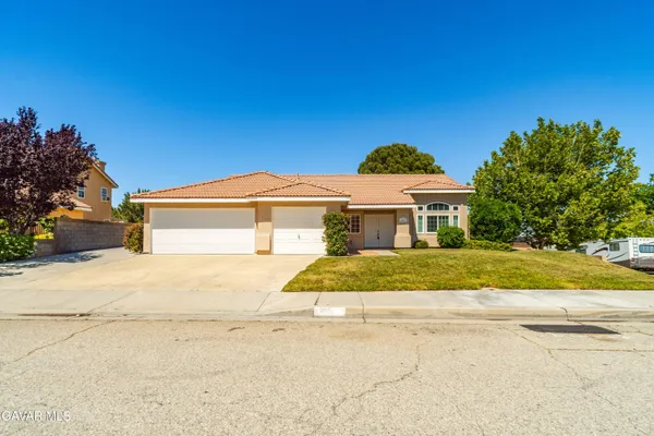 $560,000 | 4527 Brisa Drive, Palmdale, CA 93551