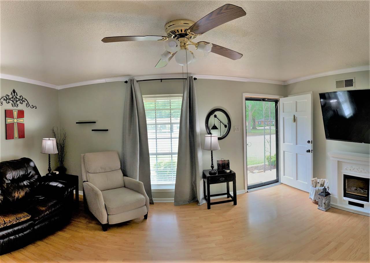 990 Greenview Road Collierville, TN 38017 - Photo 2 of 23