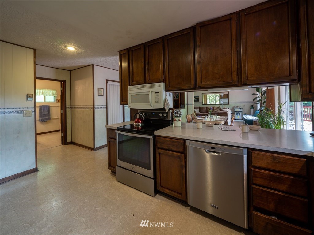 150 Keisala Road Woodland, WA 98674 - Photo 10 of 23 Gallery Image 10