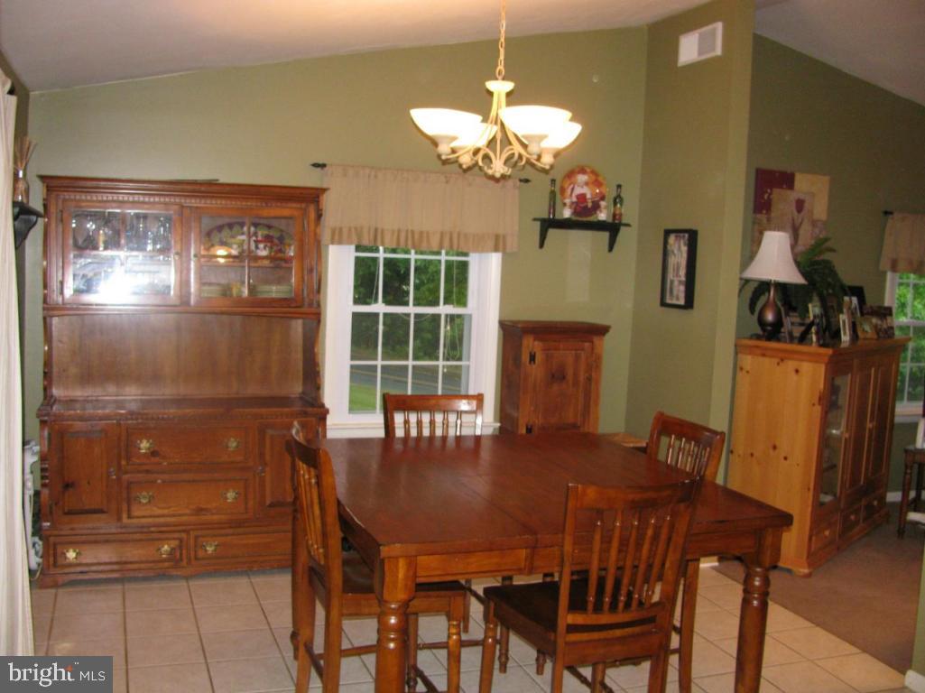 302 Hillside Road Elizabethtown, PA 17022 - Photo 8 of 16 Gallery Image 8
