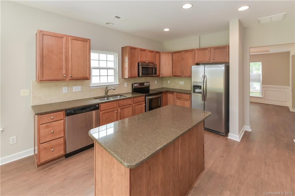 2026 Pin Hook Road Charlotte, NC 28215 - Photo 11 of 36 Gallery Image 11