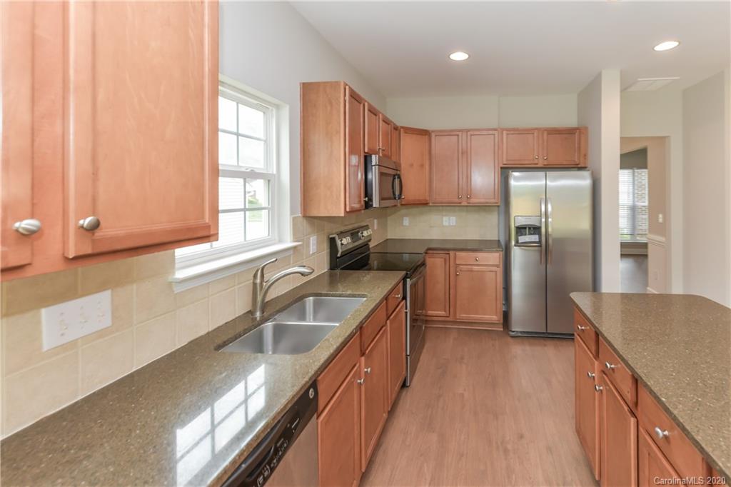 2026 Pin Hook Road Charlotte, NC 28215 - Photo 13 of 36 Gallery Image 13
