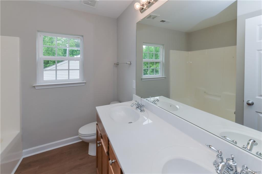 2026 Pin Hook Road Charlotte, NC 28215 - Photo 26 of 36 Gallery Image 26