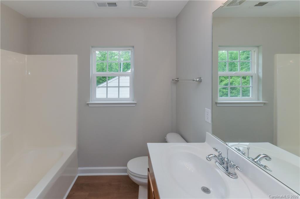 2026 Pin Hook Road Charlotte, NC 28215 - Photo 27 of 36 Gallery Image 27