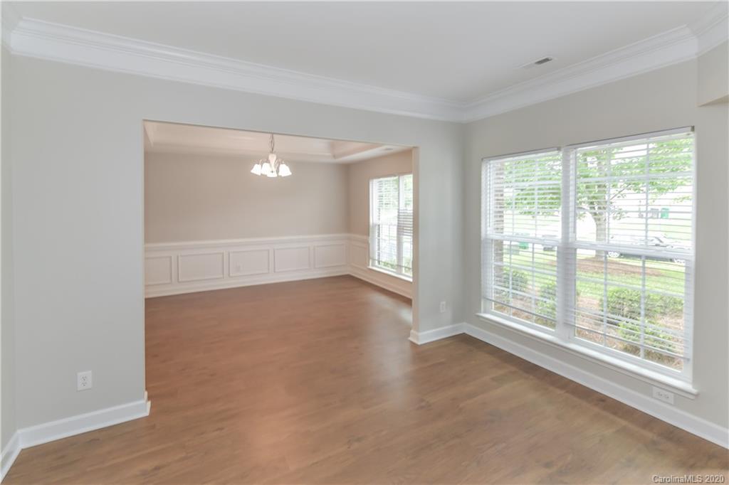2026 Pin Hook Road Charlotte, NC 28215 - Photo 6 of 36 Gallery Image 6