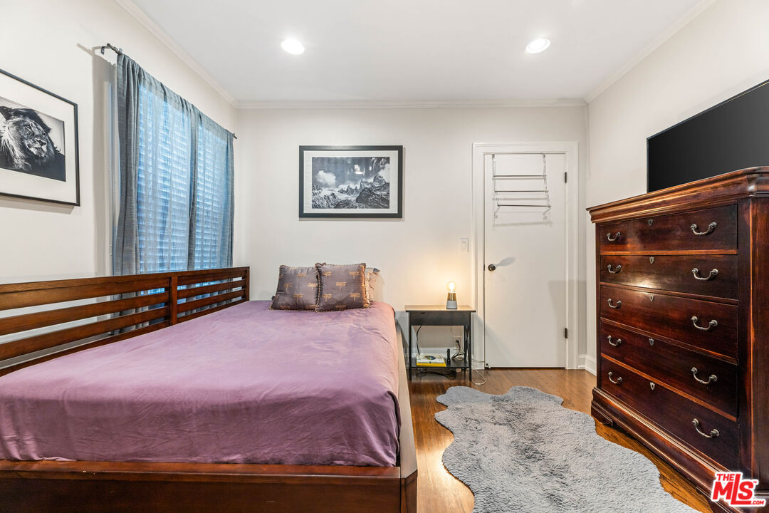 1569 South Orange Grove Avenue Los Angeles, CA 90019 - Photo 25 of 47