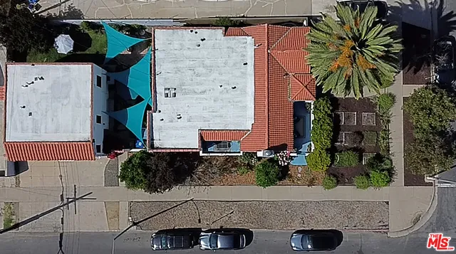 $1,888,888 | 1569 South Orange Grove Avenue, Los Angeles, CA 90019