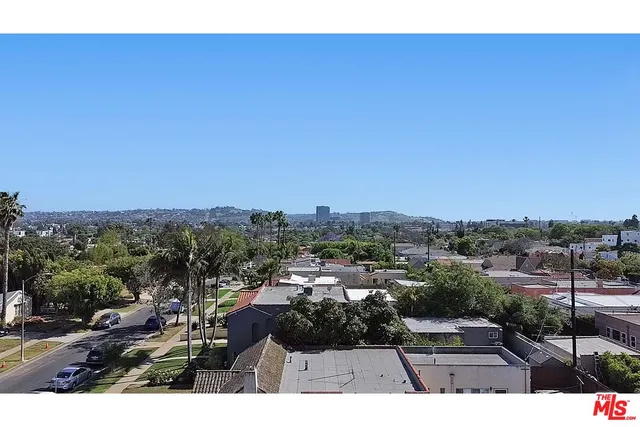 $1,888,888 | 1569 South Orange Grove Avenue, Los Angeles, CA 90019