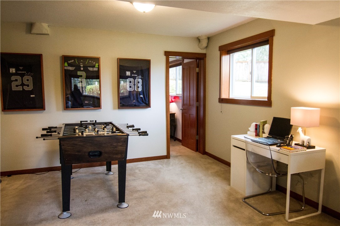 14251 147th Place Southeast Renton, WA 98059 - Photo 20 of 23 Gallery Image 20