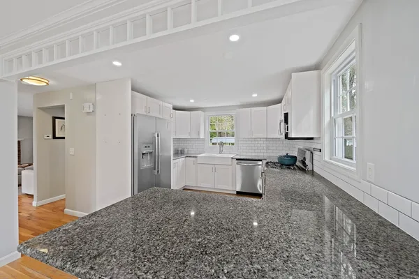 $824,900 | 51 Meeting House Lane, Marshfield, MA 02050