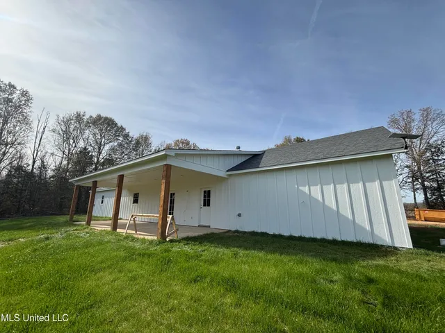 $520,000 | 990 Black Jack Road, Vaughan, MS 39179
