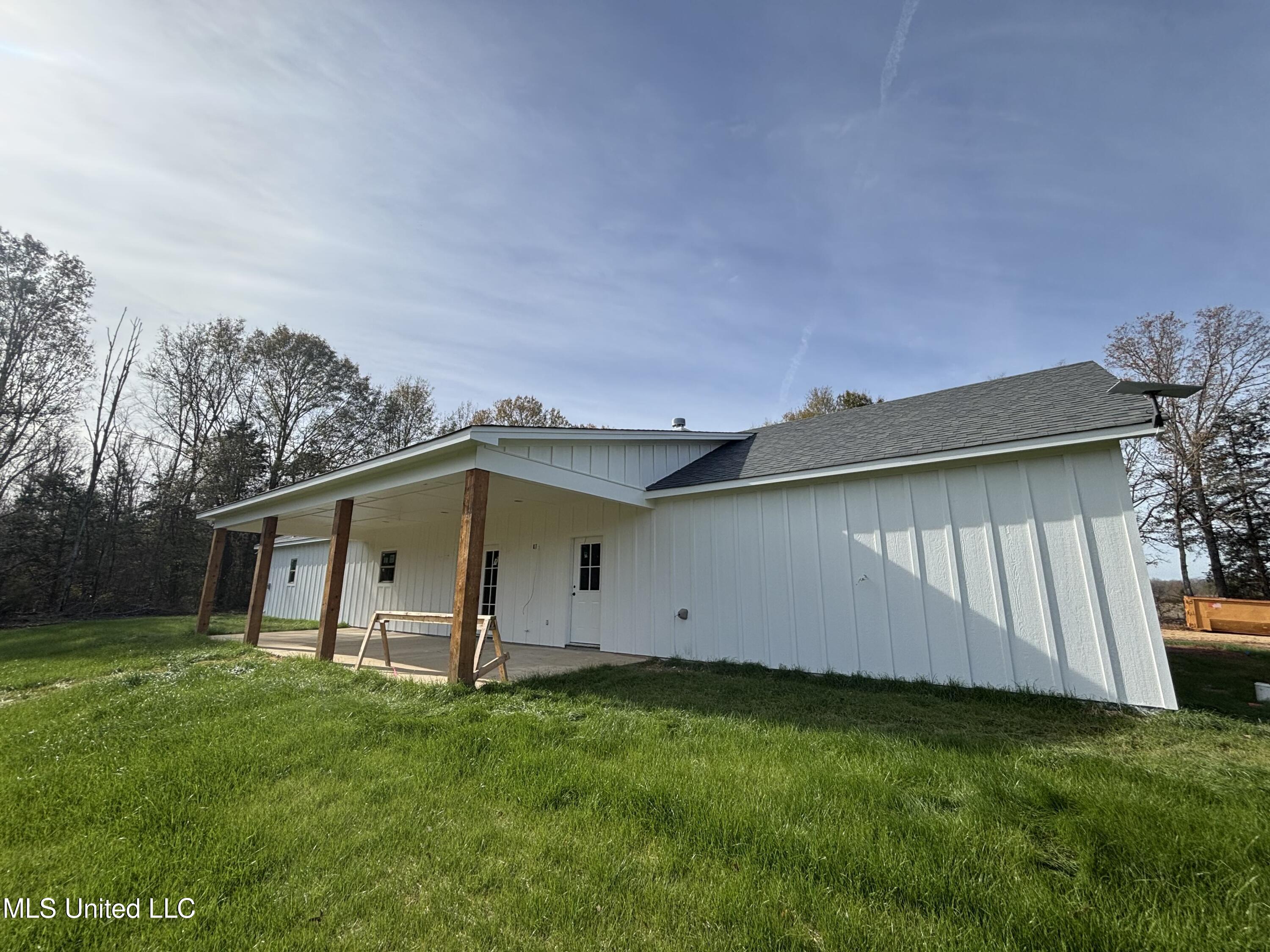 990 Black Jack Road Vaughan, MS 39179 - Photo 11 of 23 IMG_2245