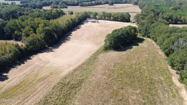 $520,000 | 990 Black Jack Road, Vaughan, MS 39179