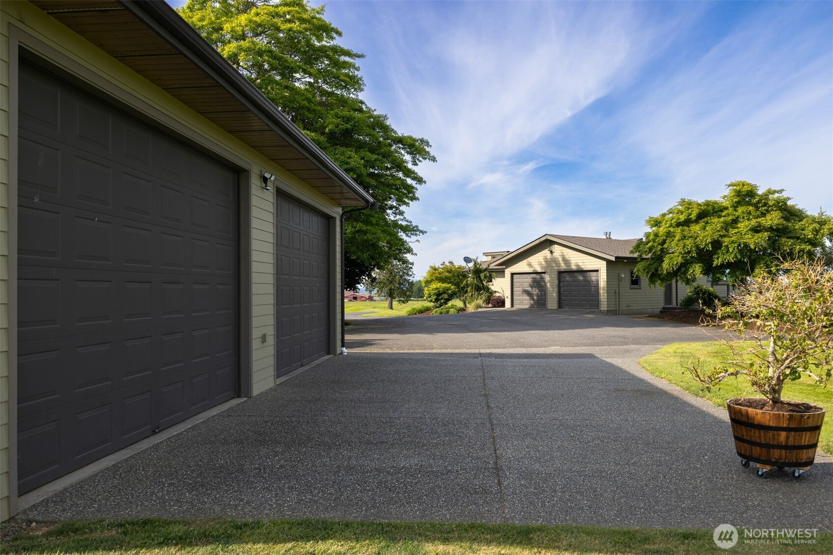 2751 Aldergrove Road Ferndale, WA 98248 - Photo 26 of 40