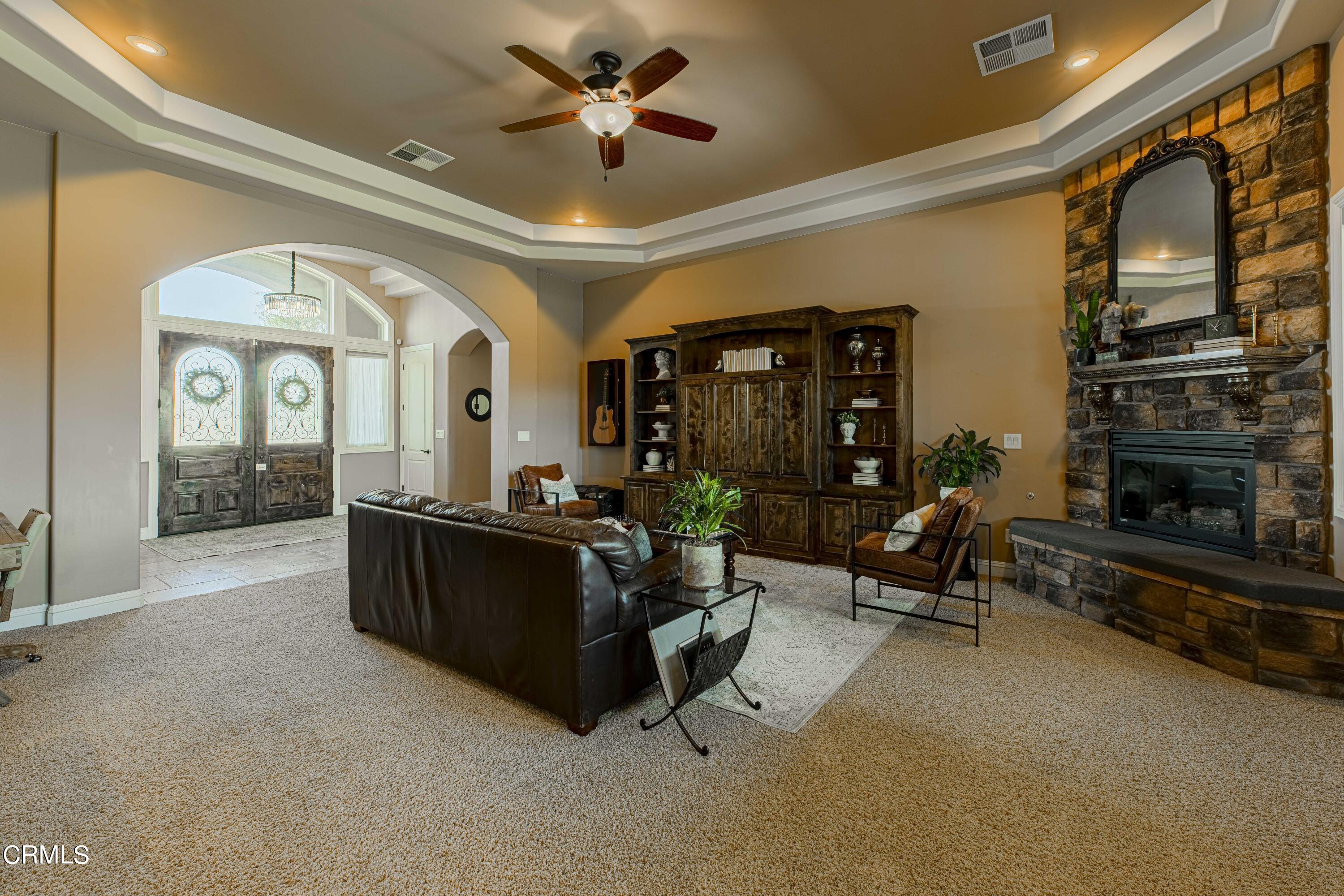 15023 Redwood Pass Drive Bakersfield, CA 93314 - Photo 13 of 67 11