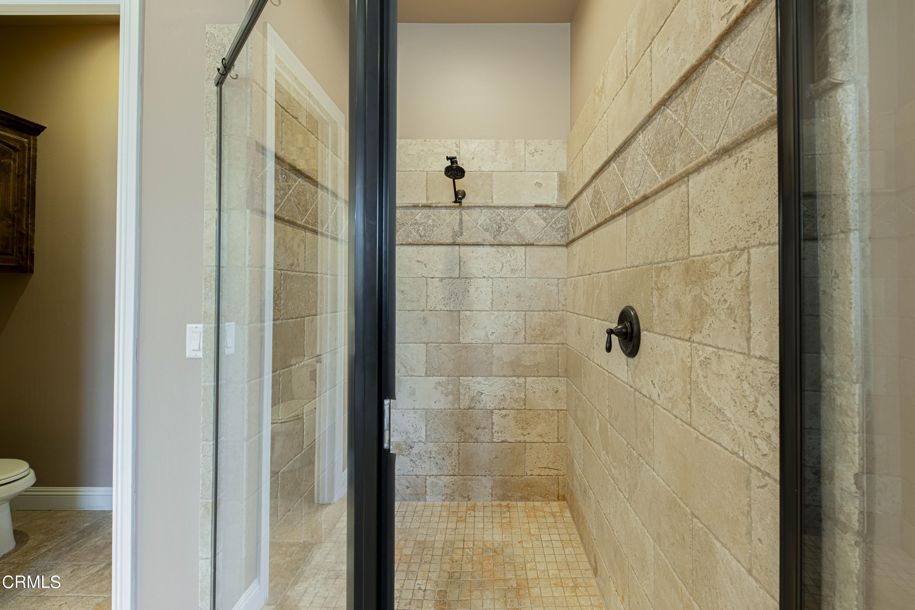 15023 Redwood Pass Drive Bakersfield, CA 93314 - Photo 27 of 67 a bathroom with a shower