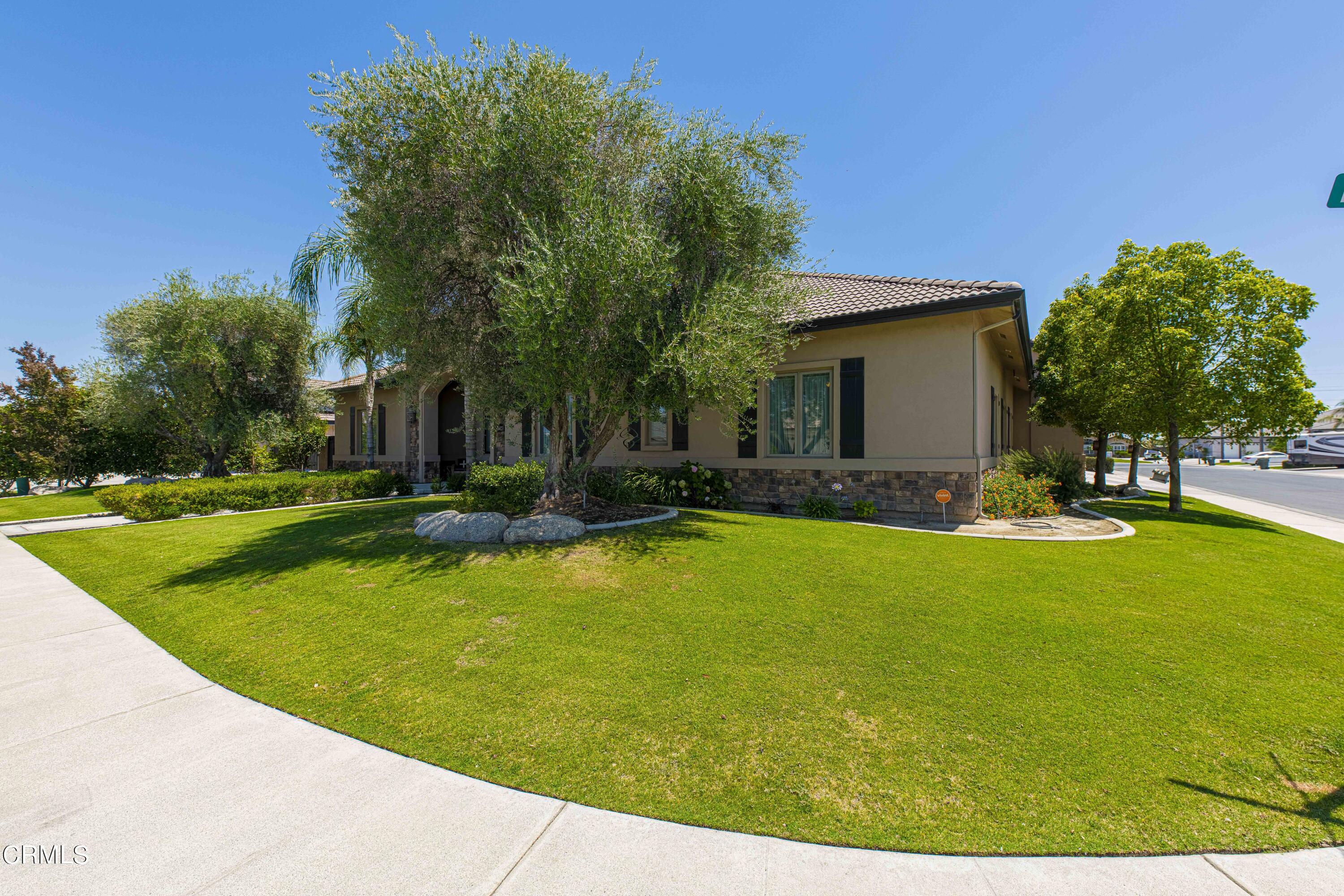 15023 Redwood Pass Drive Bakersfield, CA 93314 - Photo 5 of 67 03