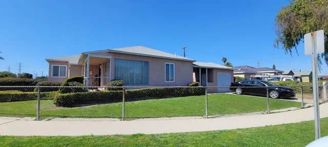a house view with a outdoor space
