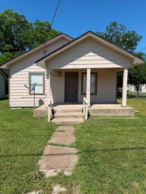 109 South 5th Street Sanger, TX 76266 - Photo 11 of 15