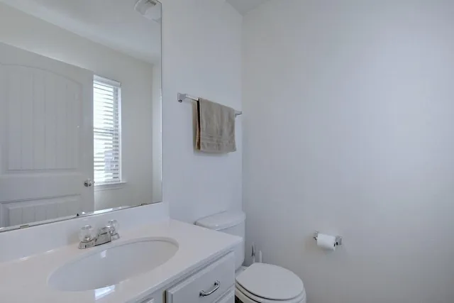 $2,345 | 900 Oatmeal Drive, Pflugerville, TX 78660