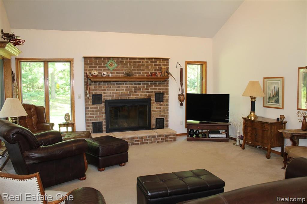 2845 Jewell Road Howell, MI 48843 - Photo 16 of 98