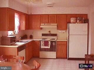 2071 Clover Mill Road Quakertown, PA 18951 - Photo 3 of 6