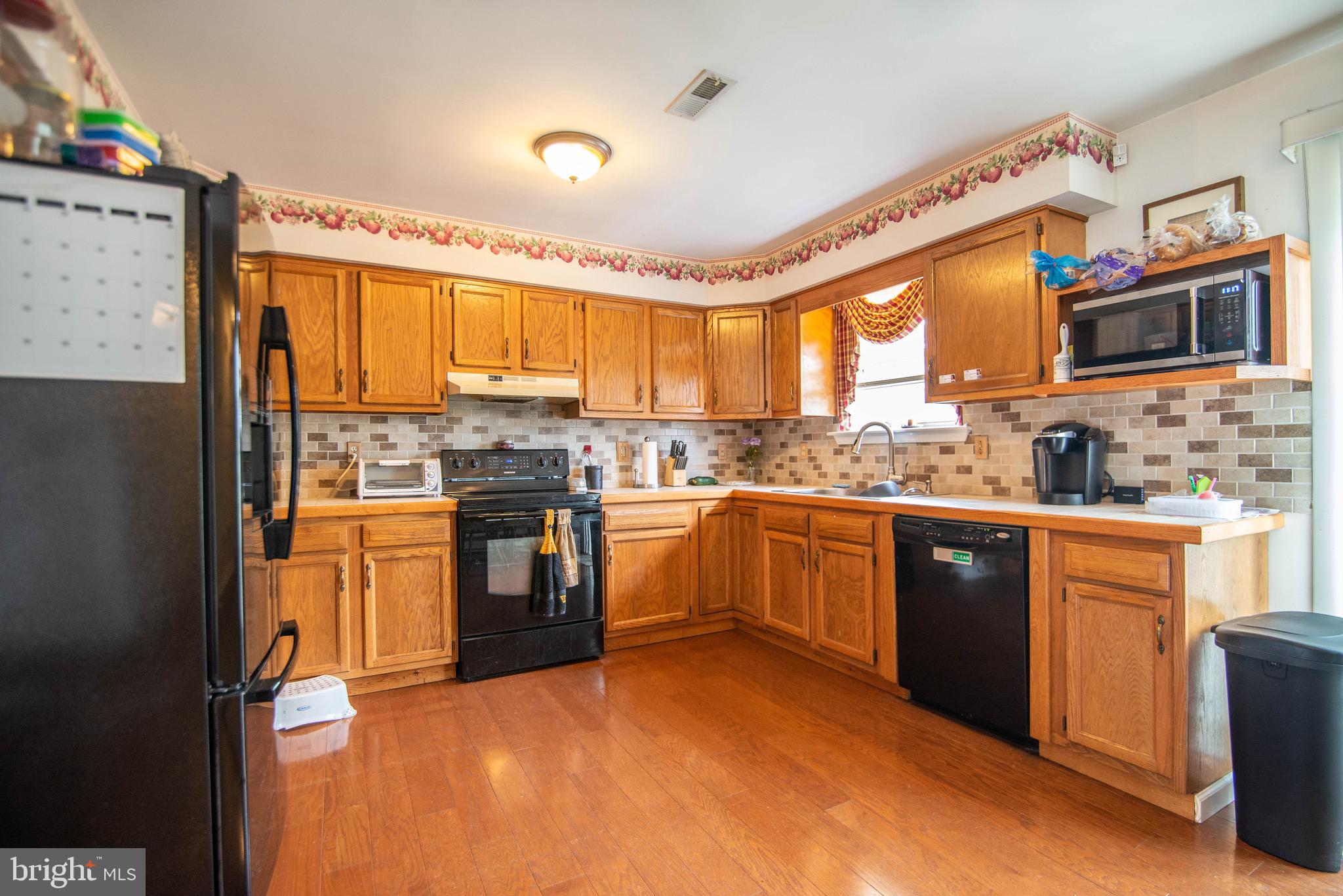 4115 Locust Point Court Dover, PA 17315 - Photo 11 of 28 Gallery Image 11