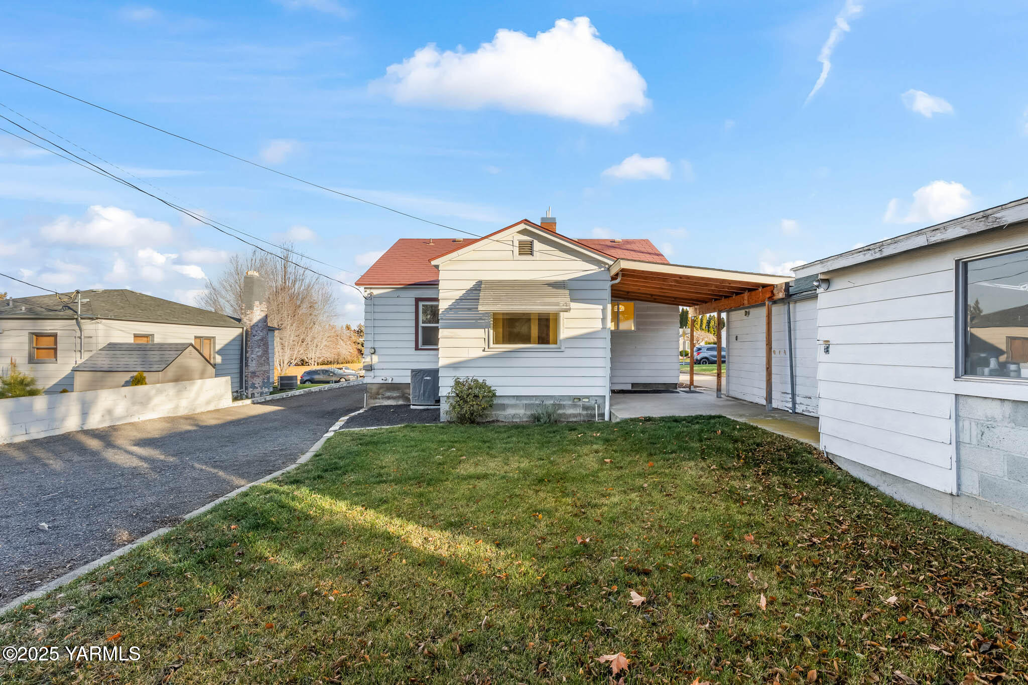 304 North 35th Avenue Yakima, WA 98902 - Photo 11 of 31 22. Backyard