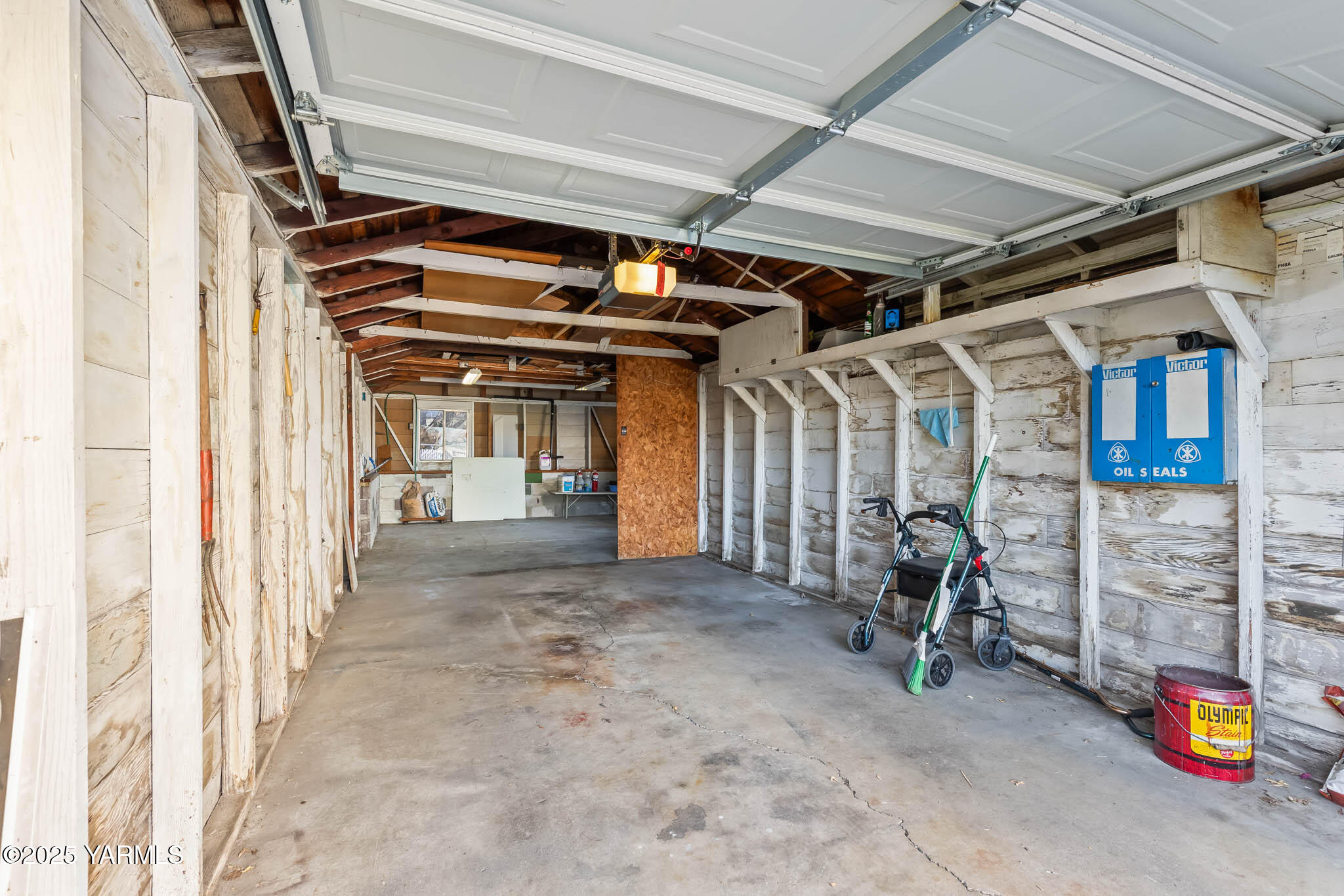304 North 35th Avenue Yakima, WA 98902 - Photo 28 of 31 a view of under construction room and staircase
