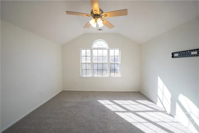 $2,450 | 492 Golden Grove Lane, Richmond Hill, GA 31324