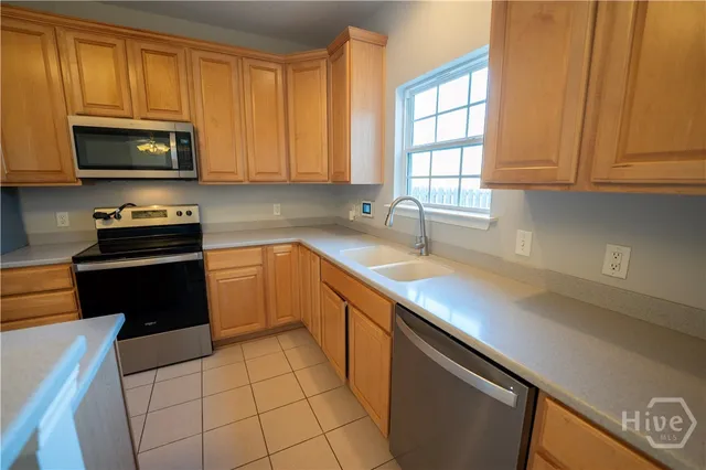 $2,450 | 492 Golden Grove Lane, Richmond Hill, GA 31324