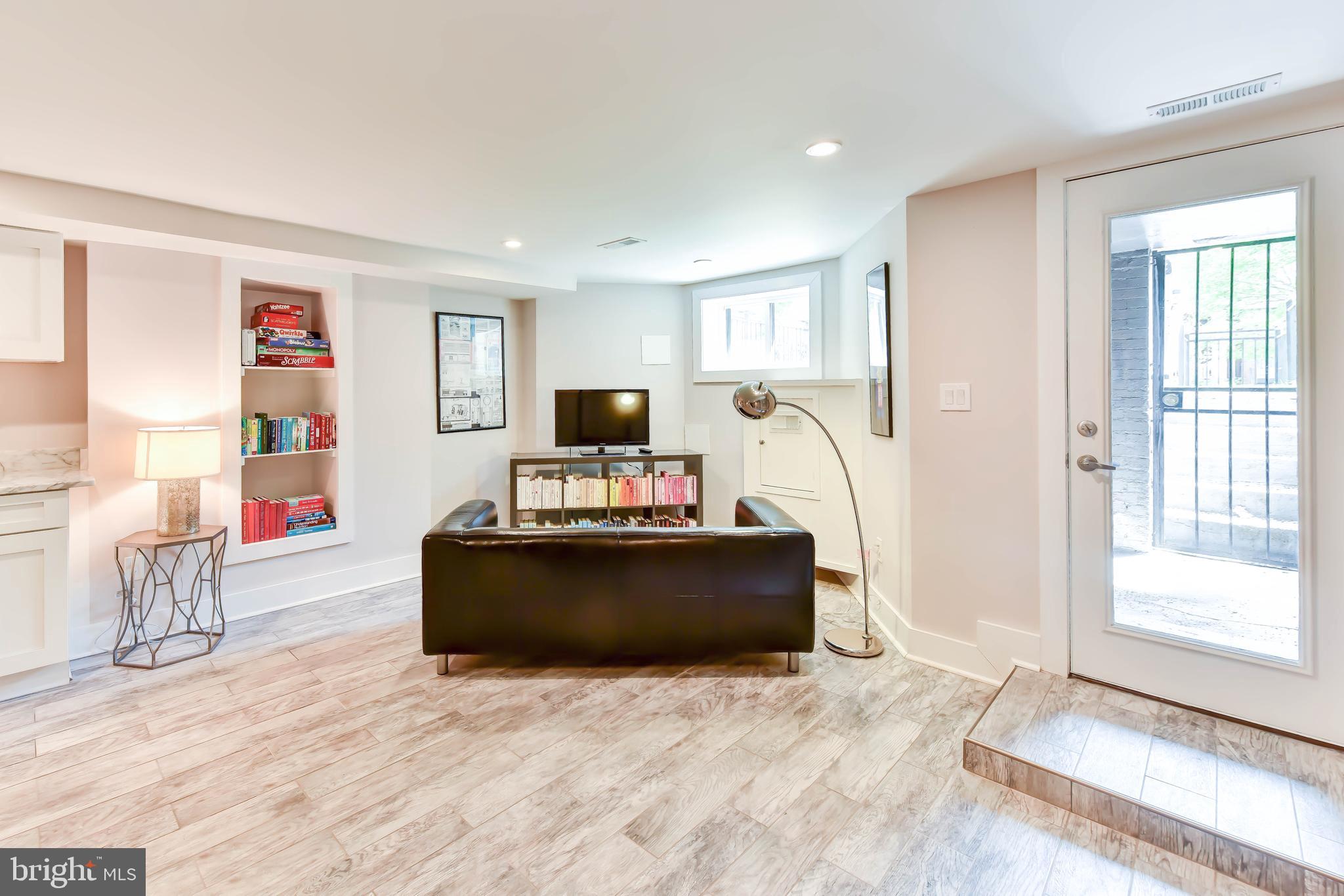 49 Adams Street Northwest Washington, DC 20001 - Photo 21 of 30