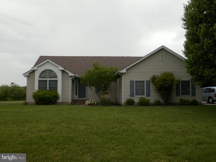 156 Winding Ridge Road Dover, DE 19904 - Photo 2 of 25 Front Yard
