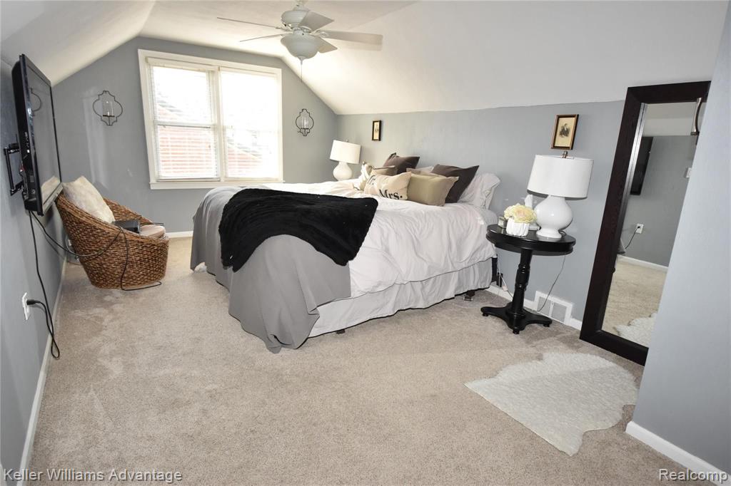 1967 Sheffield Road Birmingham, MI 48009 - Photo 21 of 34