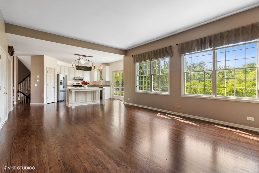 3905 Ridge Road Spring Grove, IL 60081 - Photo 6 of 26