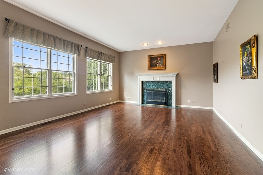 3905 Ridge Road Spring Grove, IL 60081 - Photo 7 of 26