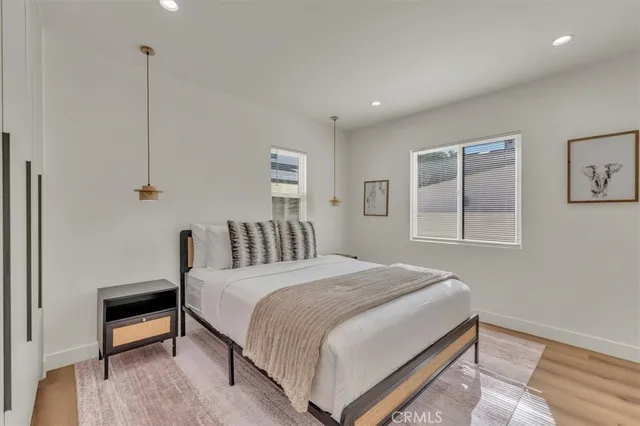 $3,990,000 | 266 Mabery Road, Santa Monica, CA 90402