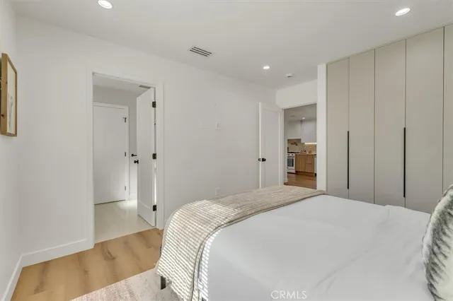 $3,990,000 | 266 Mabery Road, Santa Monica, CA 90402