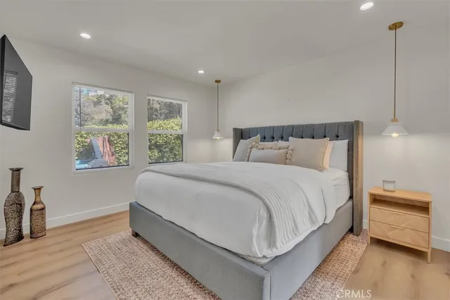 $3,990,000 | 266 Mabery Road, Santa Monica, CA 90402