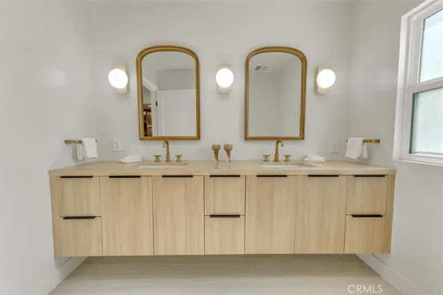 $3,990,000 | 266 Mabery Road, Santa Monica, CA 90402