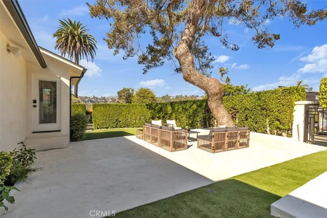 $3,990,000 | 266 Mabery Road, Santa Monica, CA 90402